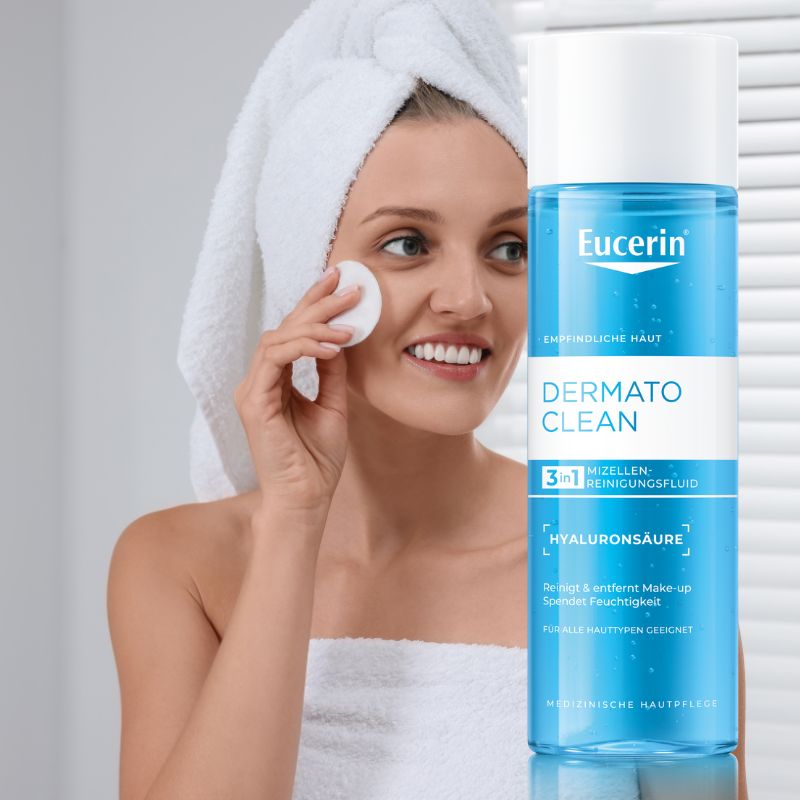 <tc>Eucerin</tc> Agua micelar con ácido hialurónico DermatoClean 3 en 1, 200 ml