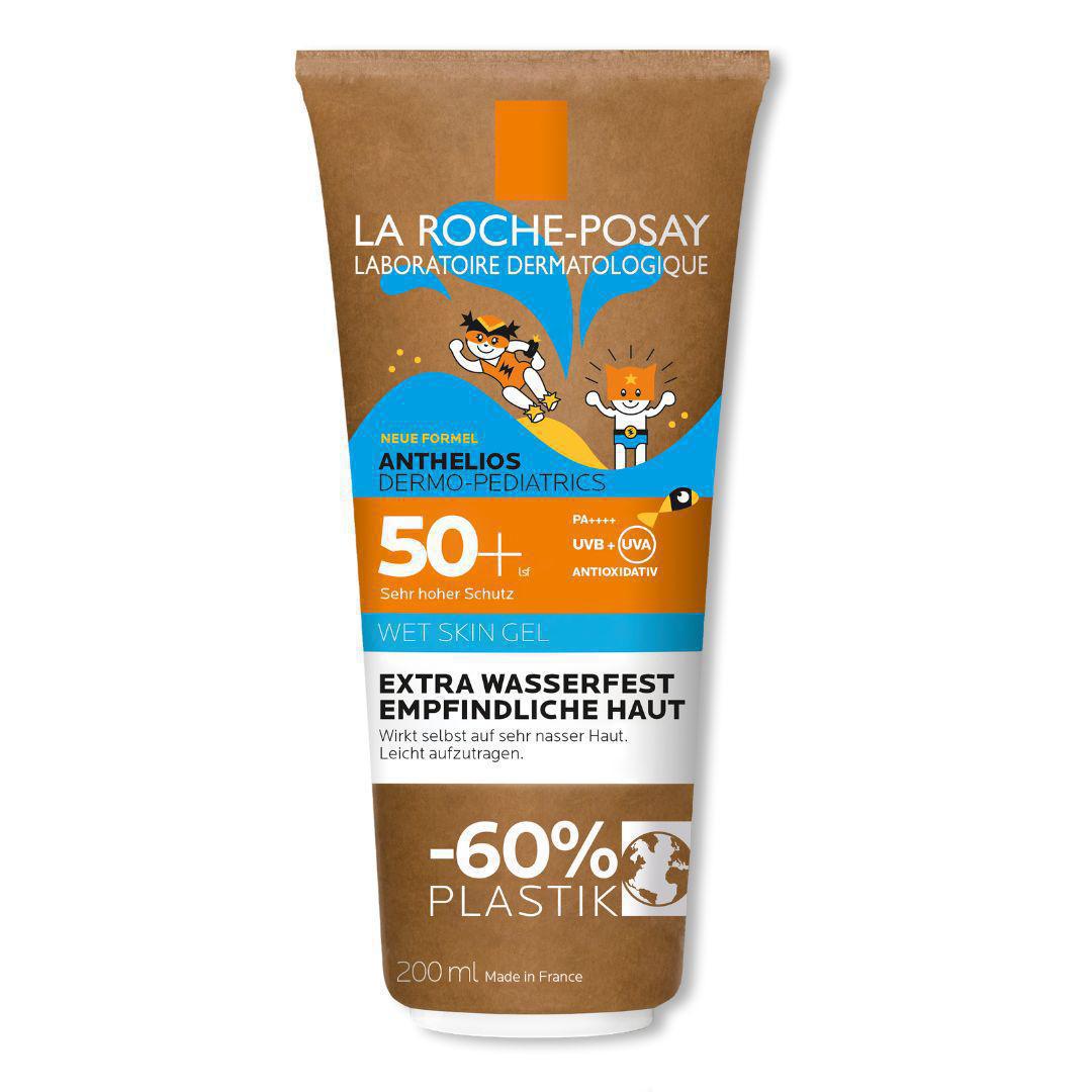La Roche-Posay Anthelios Dermo-Pefiatrics Wet Skin Gel SPF 50+ is designed to provide lasting protection for delicate children skin: it resists water, sweat and abrasion, and thanks to its Wetskin technology, it's an extremely waterproof sunscreen for kids without fragrances, offering broad-spectrum protection against UVA, UVB and IR-A rays.