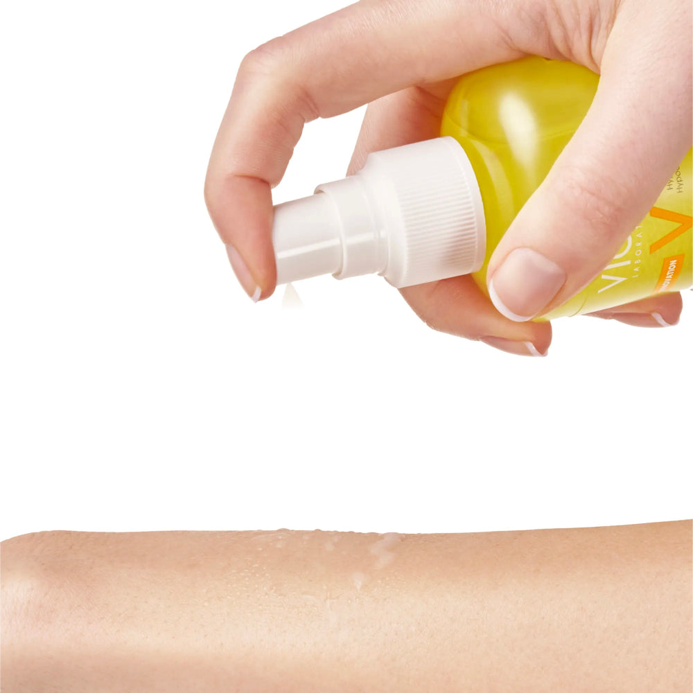 „Vichy Capital Soleil“ apsaugos nuo saulės purškalas su hialurono rūgštimi drėkinančiu saulės apsauginiu vandeniu SPF 30 200 ml
