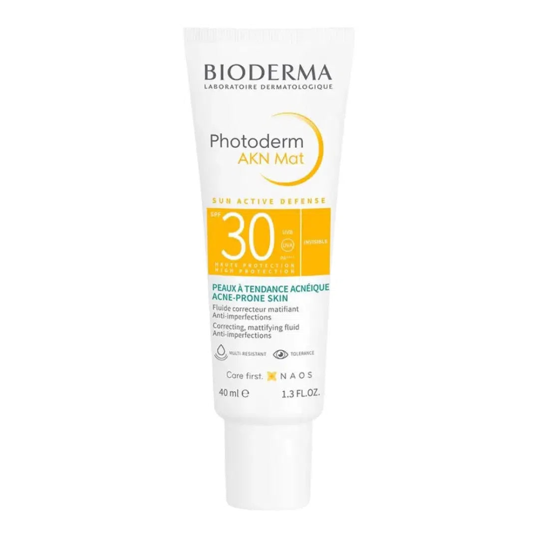 Package front of Bioderma Photoderm AKN Mat SPF 30 Sun Fluid 40 ml
