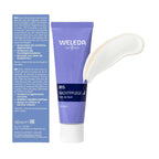 With extracts of organic iris root, calendula and chamomile,&nbsp;it supports the natural protective functions&nbsp;and&nbsp;restores the skin's balance.