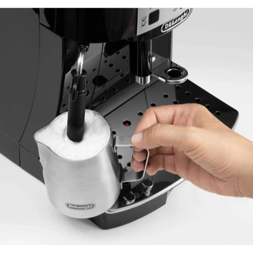 DeLonghi Magnifica s Mașină de cafea cu fasole-to-cupă-negru